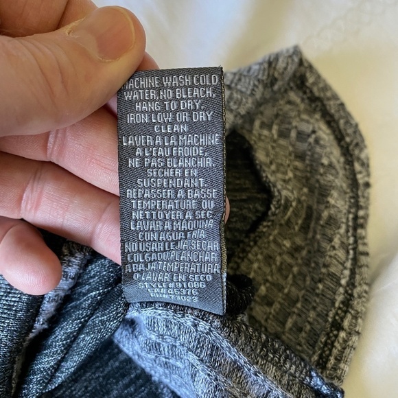 Suzy Shier Women's Gray/Black Knit Short Sleeve Sweater Top Medium Office Boxy - Picture 8 of 12